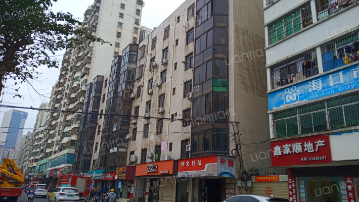 红棉公寓外景图