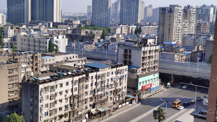 长征路72号外景图