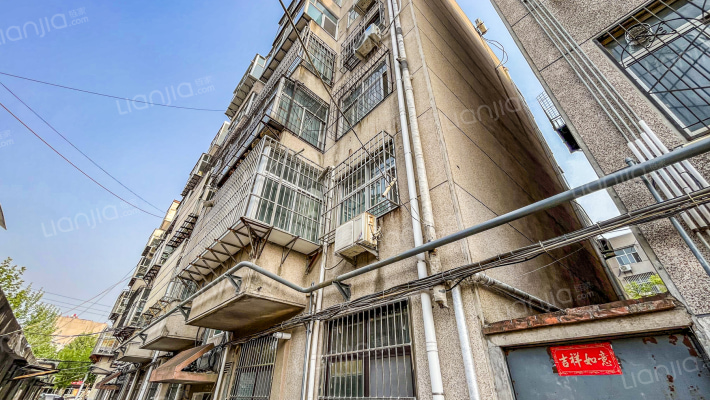 环保局宿舍外景图