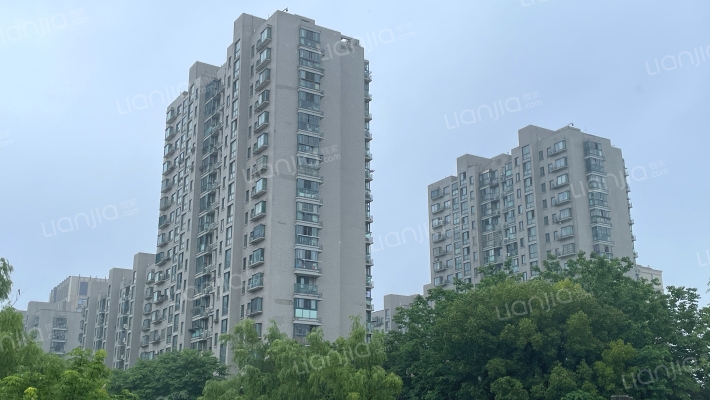 云峰家园外景图