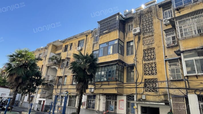 邮局家属院外景图