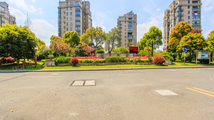 龙庭花苑外景图