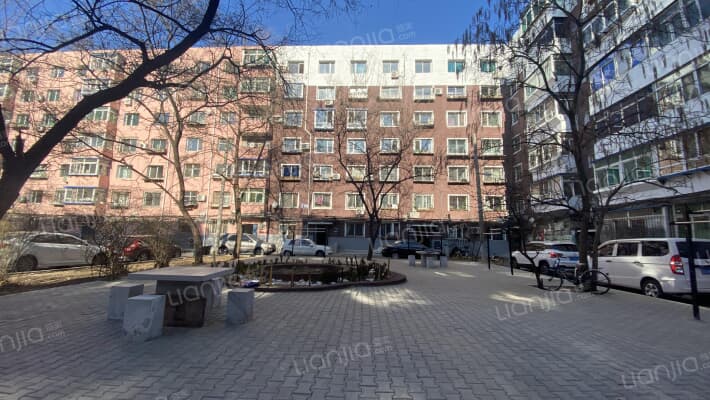 崇东小区外景图