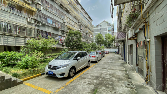 靖海花园外景图