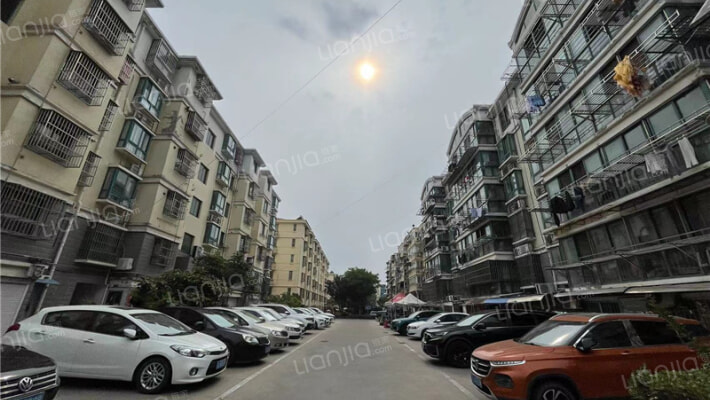 今日小区外景图