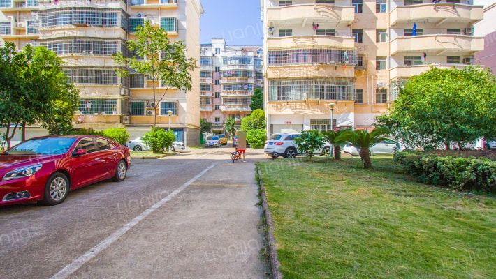 阳光小区外景图