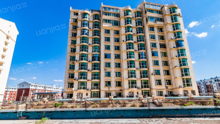 北奇星河湾外景图