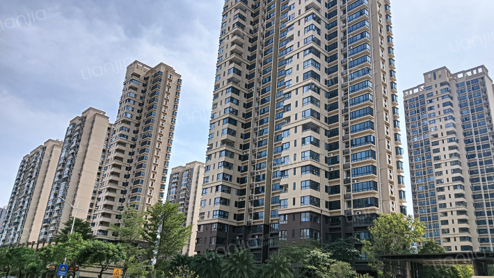 京华假日湾C区外景图