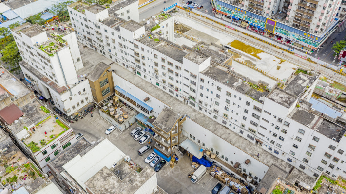 平湖特力商厦外景图