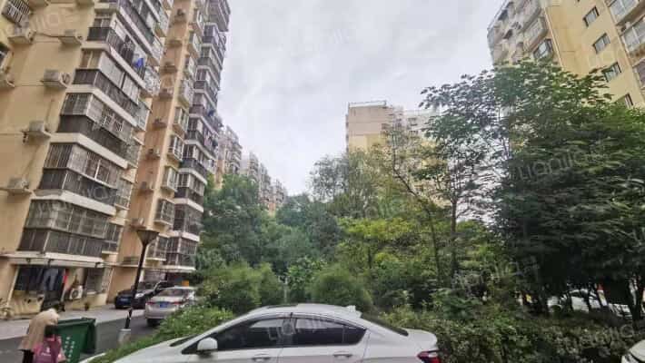 安胜花园外景图