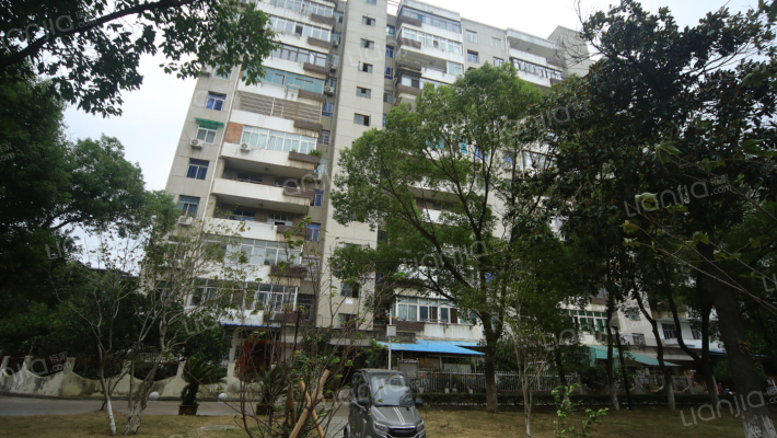 江西省青湖老干部公寓外景图