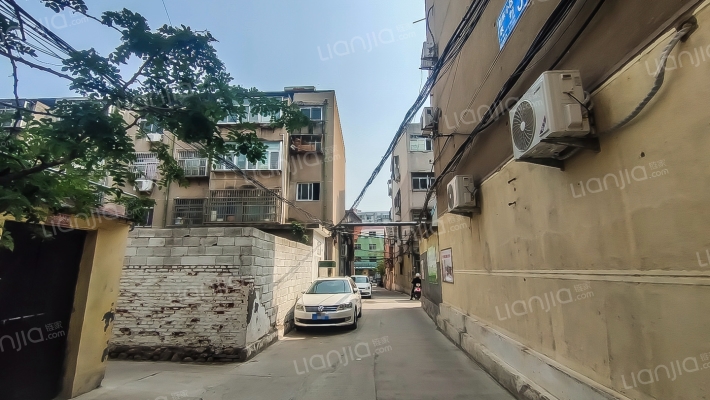 财东小区农行外景图