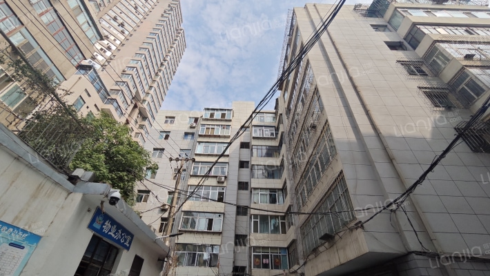 张家巷小区外景图