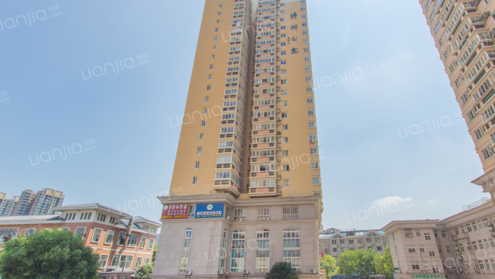 绣湖公寓外景图