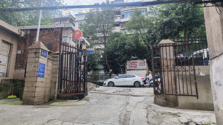 金夏小区外景图