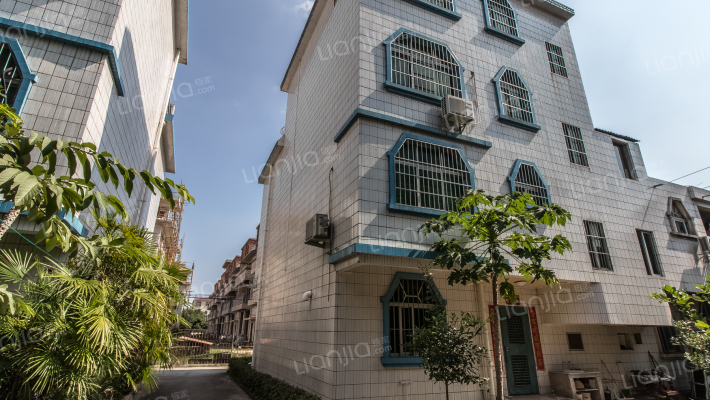 汇景花园A区外景图