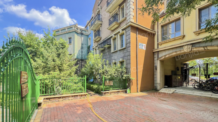 美泉公寓外景图