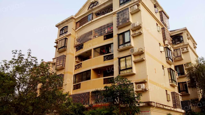 春晖花园外景图