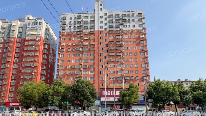 鸿运家园外景图