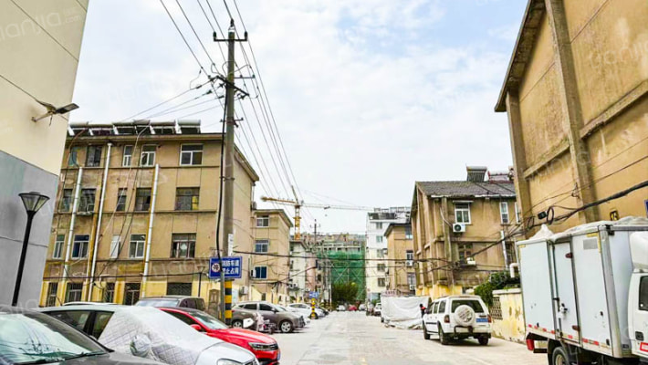 清纤小区外景图