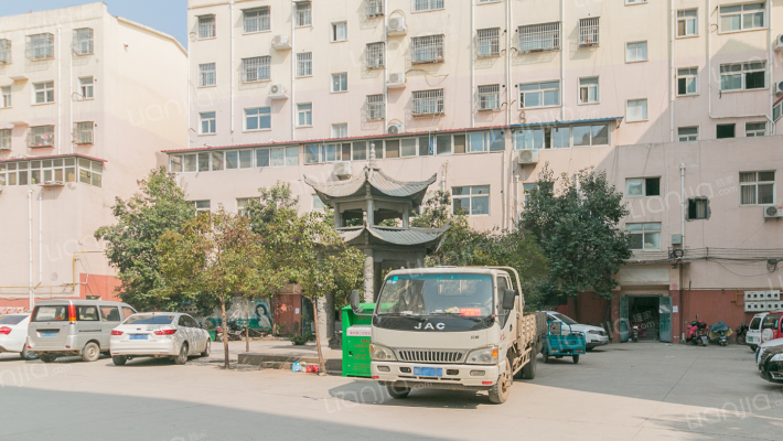 鸿都翡翠嘉园外景图