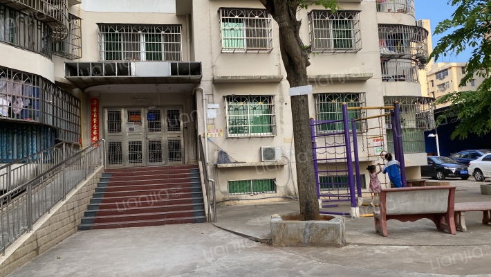 龙福花园外景图