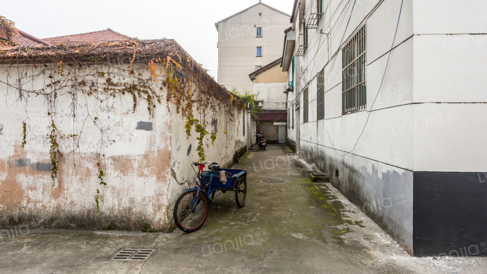 连新路8号外景图