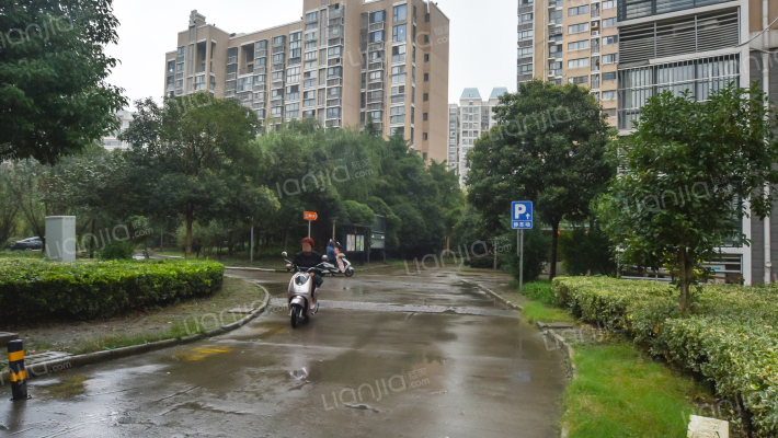 恒荣世家外景图