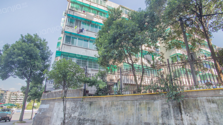 文学家院外景图