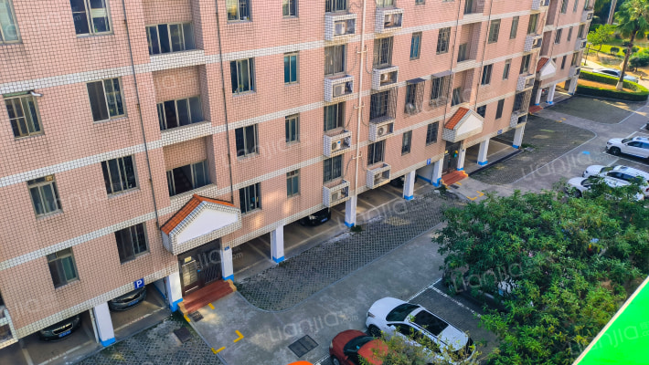 厦航洪文小区外景图