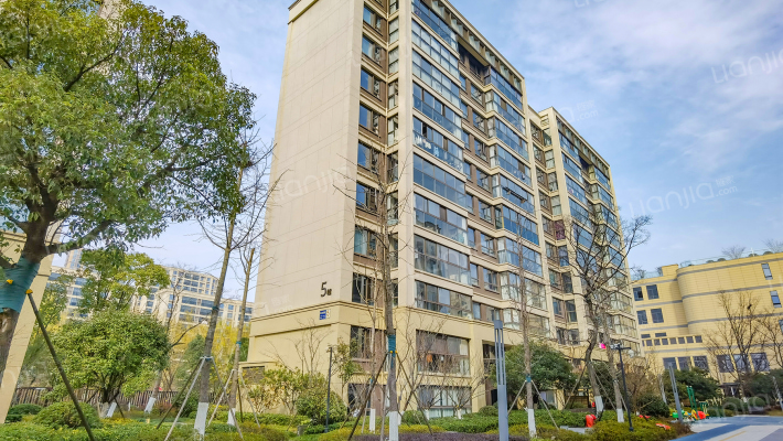 卓越玲珑湾一期外景图