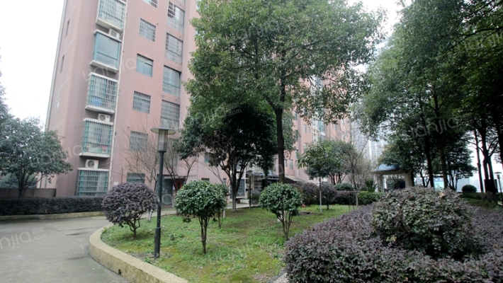 城西公寓外景图