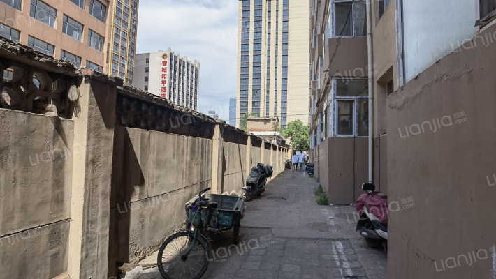 小井峪信用社宿舍外景图