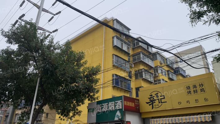 产权处宿舍外景图