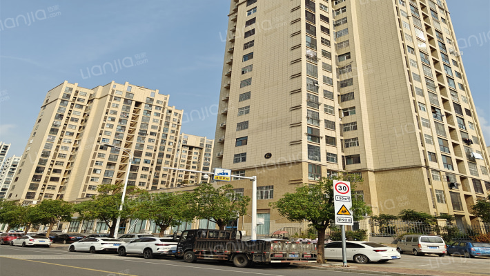 东旭佳苑东区外景图