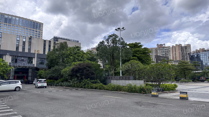 长风国际公寓外景图