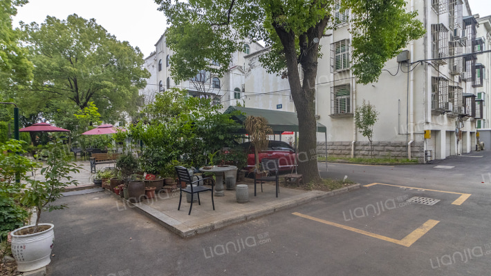 怡景花园外景图