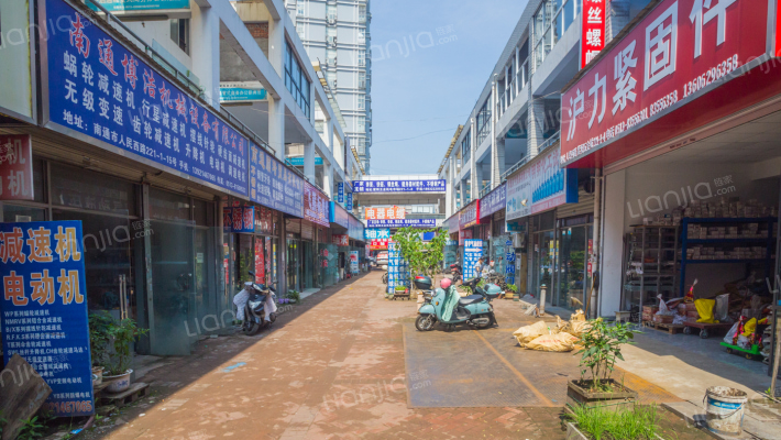 紫阳五金机电市场外景图