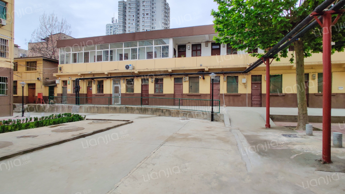 陕科大家属院外景图