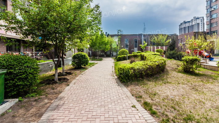 保利百合香湾C区外景图