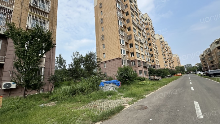 凤凰小区A区外景图