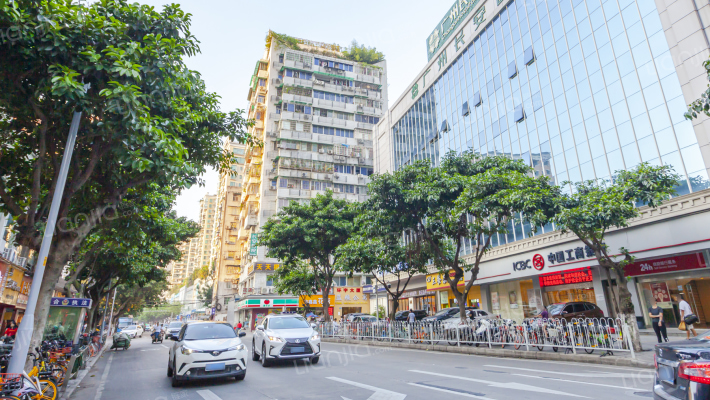 环宇大厦外景图