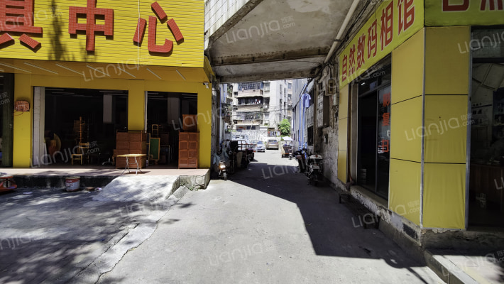 菱湖新村路外景图