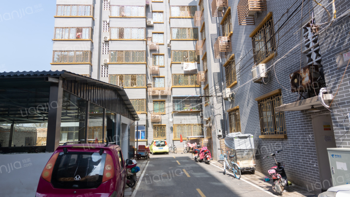 金田小区外景图