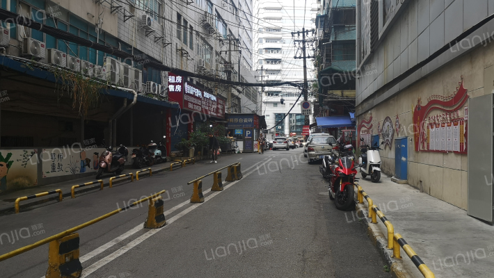 大西门小区外景图