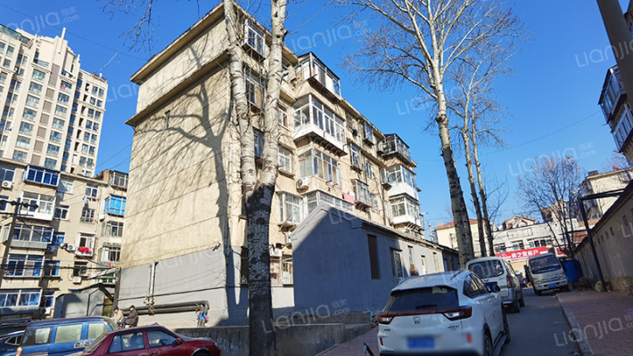 凤凰台三街小区外景图