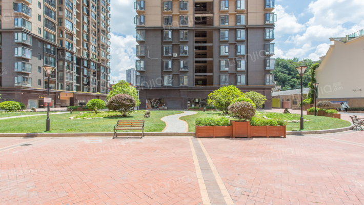 泉城首府外景图