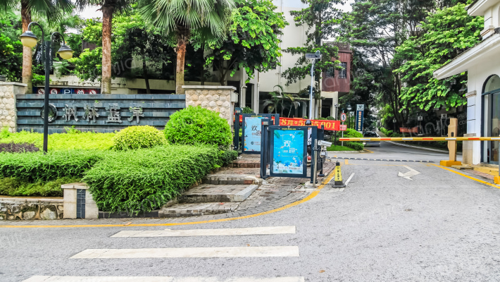 枫林蓝岸外景图