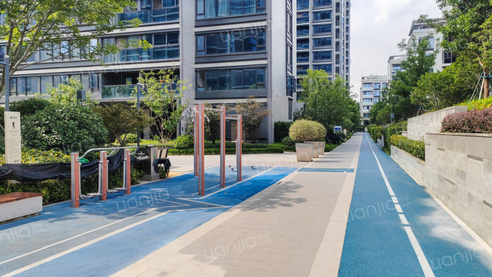 绿城凤起乐鸣外景图