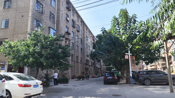 一安中路小区外景图